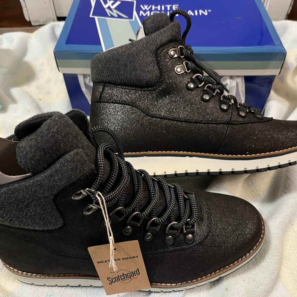 White Mountain women's Black Boots